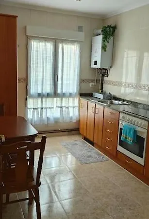 Kuma Vut5324as Apartamento *